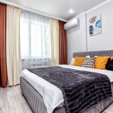 Orynbor Towers Apartment Nur-Sultan  Exterior photo