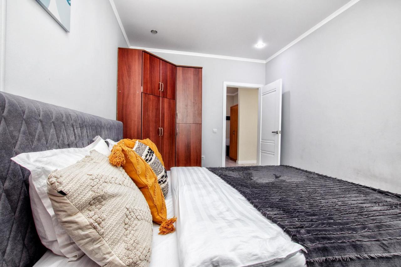 Orynbor Towers Apartment Nur-Sultan  Exterior photo